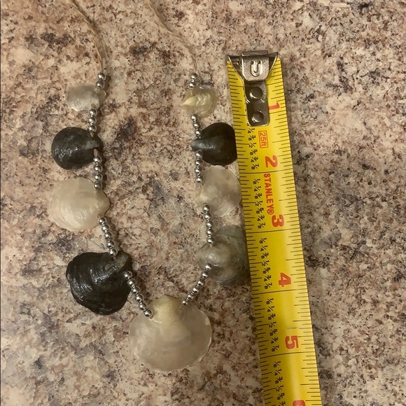 Shell necklace - Picture 5 of 5
